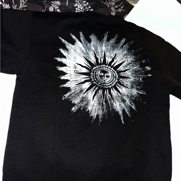 AMIRI Black Short Sleeve Tee - Picture 2 of 3